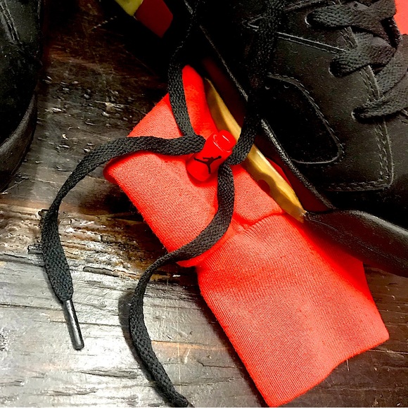 Nike Air Jordan 6 - Picture 5 of 15